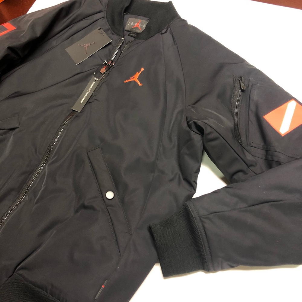 Nike Air Jordan Sportswear 1 Bomber Jacket Black - Picture 5 of 6